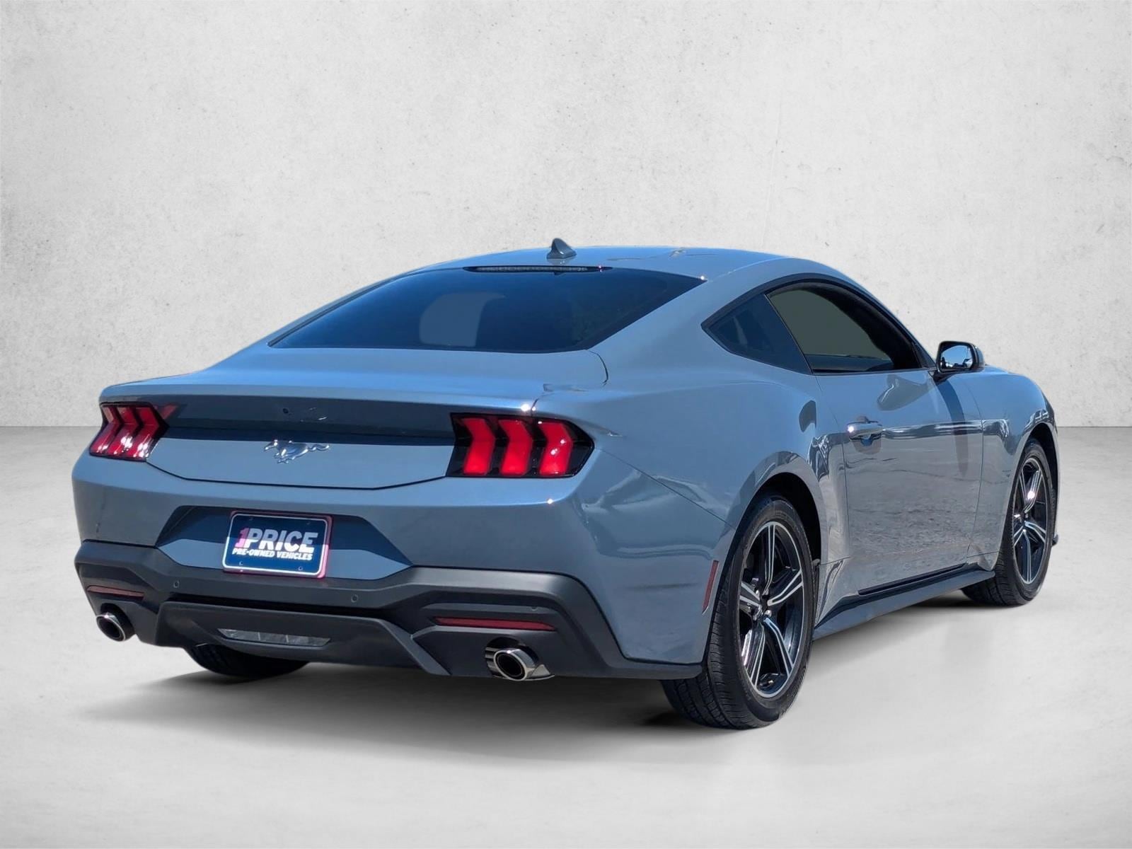 2024 Ford Mustang EcoBoost photo 5