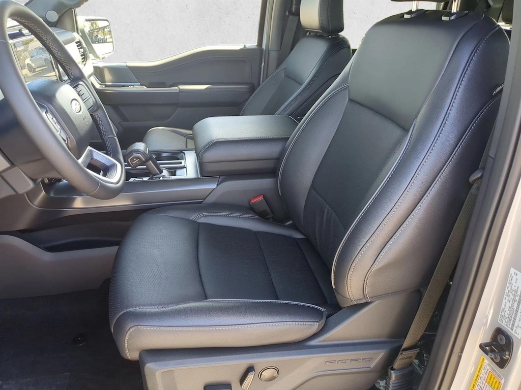 New 2026 Ford F-150 LARIAT Truck SuperCrew Cab
