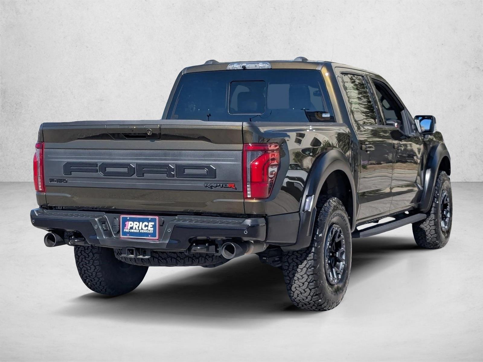 2025 Ford F-150 Raptor photo 4