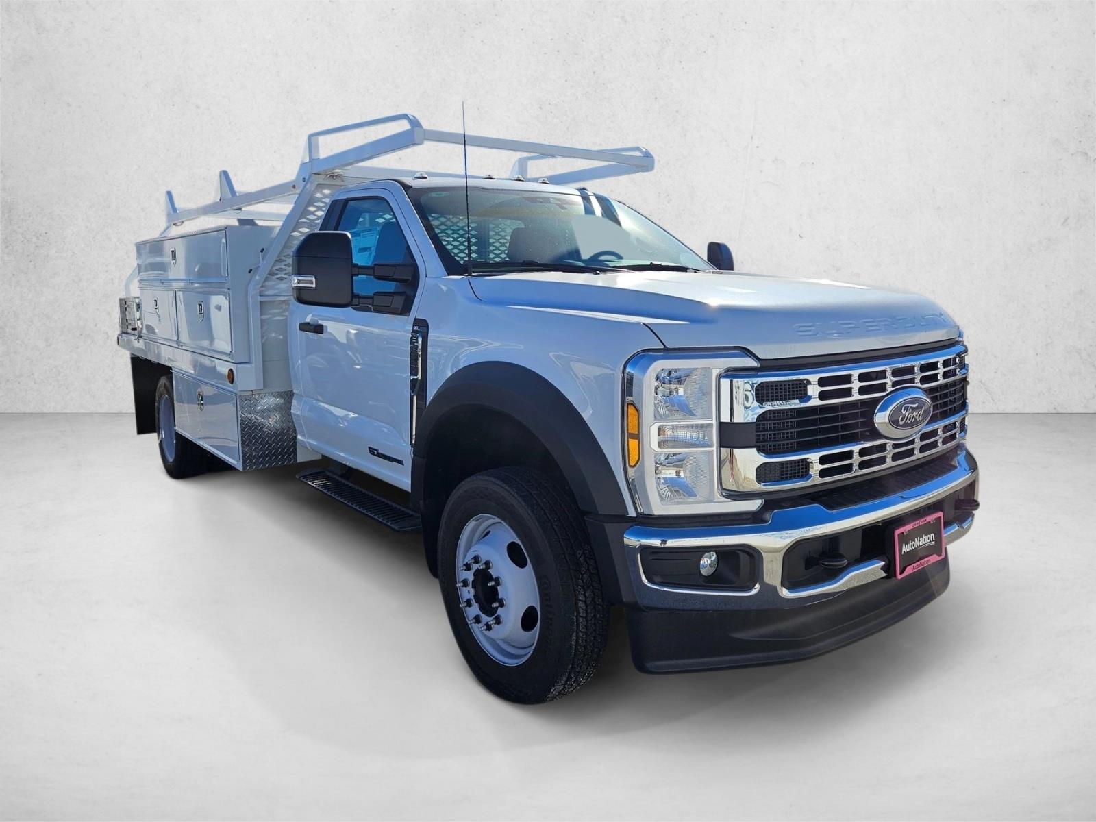 2025 Ford F-550 Super Duty Chassis Cab XL - Photo 6