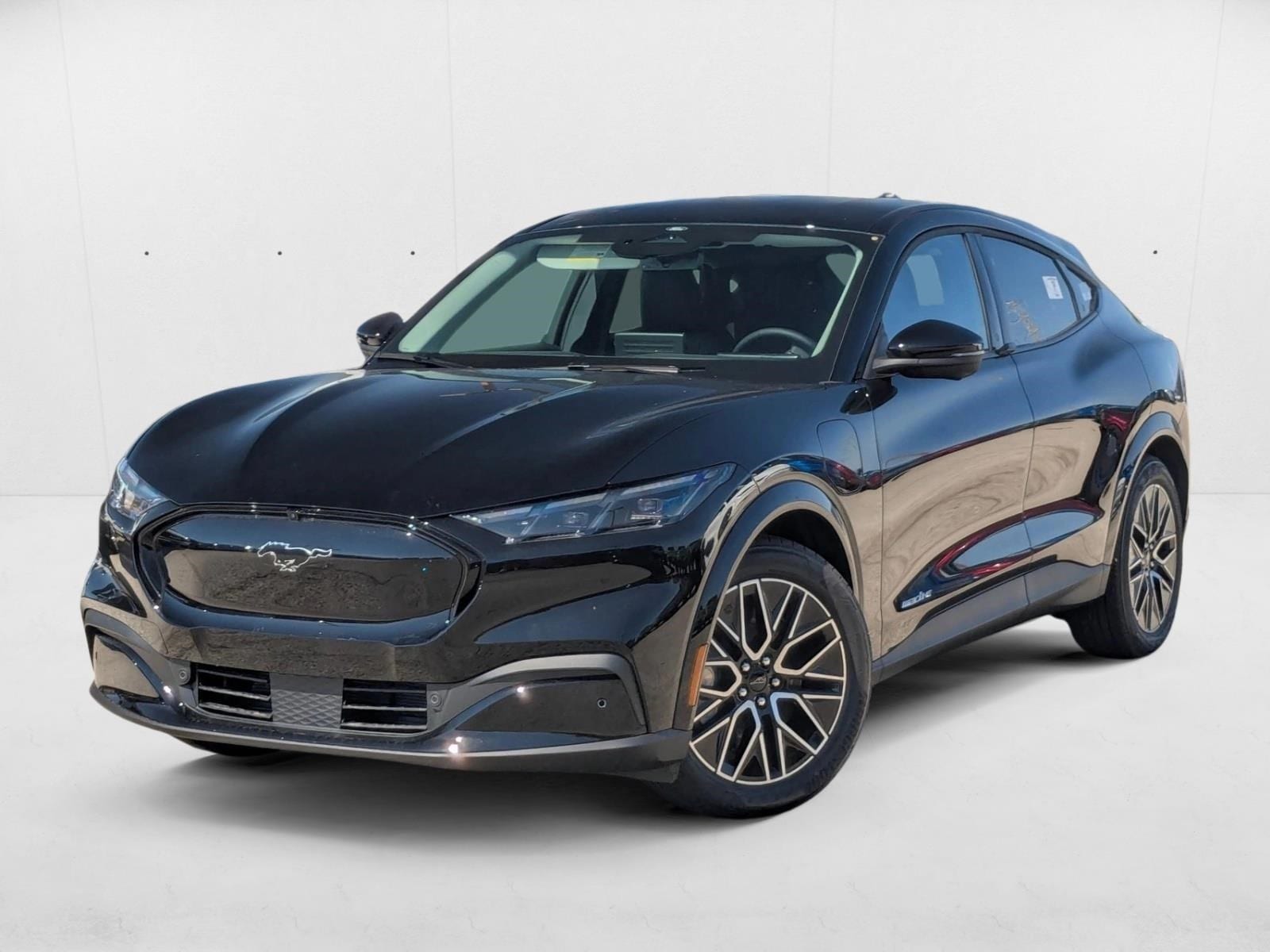 2025 Ford Mustang Mach-E Premium RWD's photo