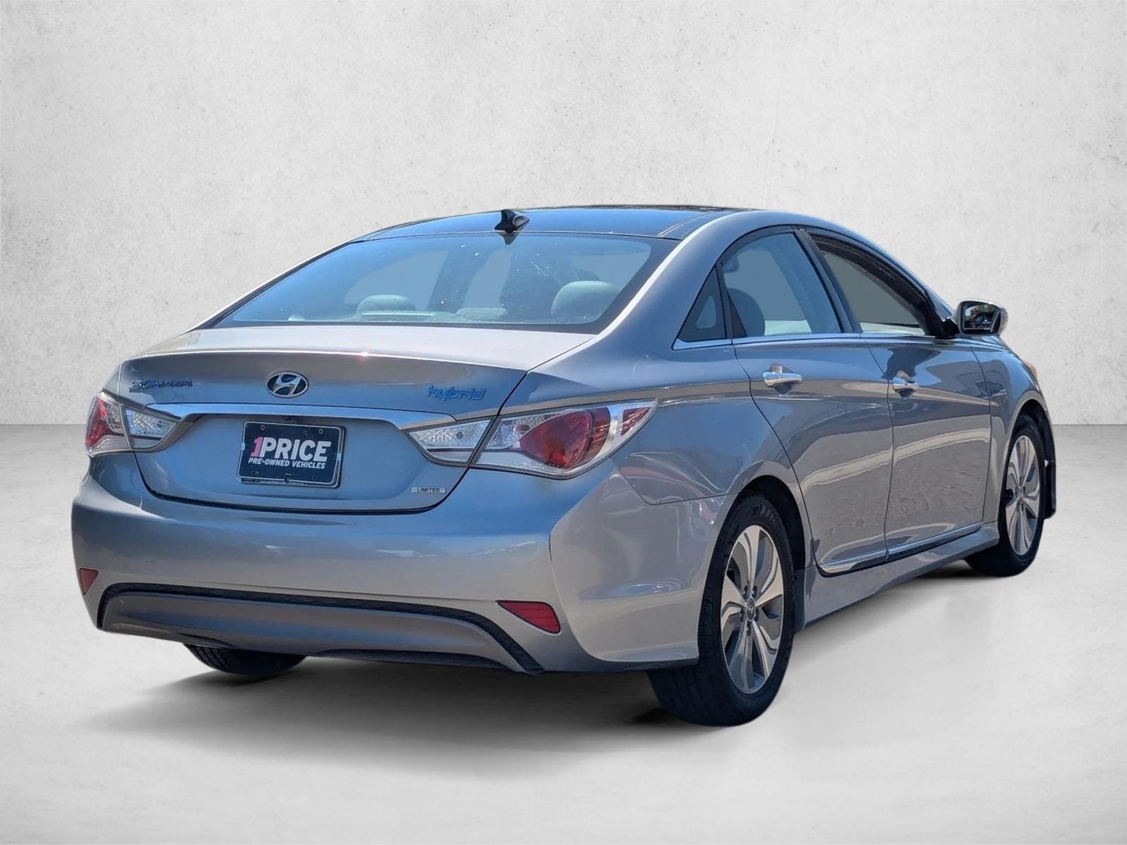 Used 2015 Hyundai Sonata Hybrid Limited with VIN KMHEC4A49FA136339 for sale in Santa Clarita, CA