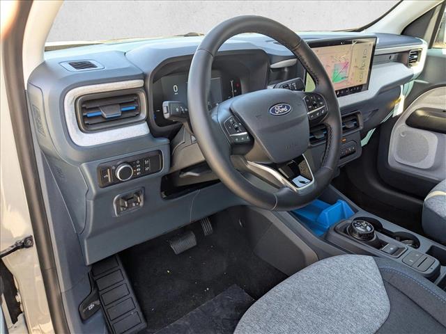 2025 Ford Maverick XLT photo 3