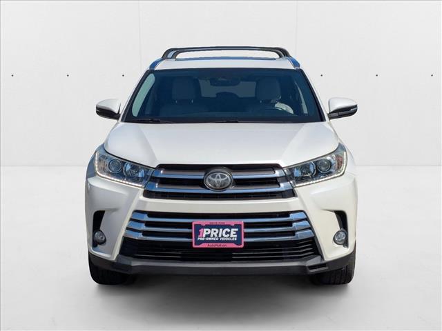 2018 Toyota Highlander Limited photo 2
