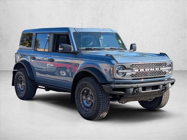 2025 Ford Bronco Badlands photo 3