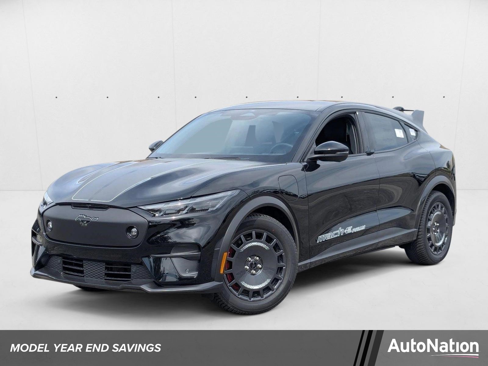 2025 Ford Mustang-Mach-e GT's photo