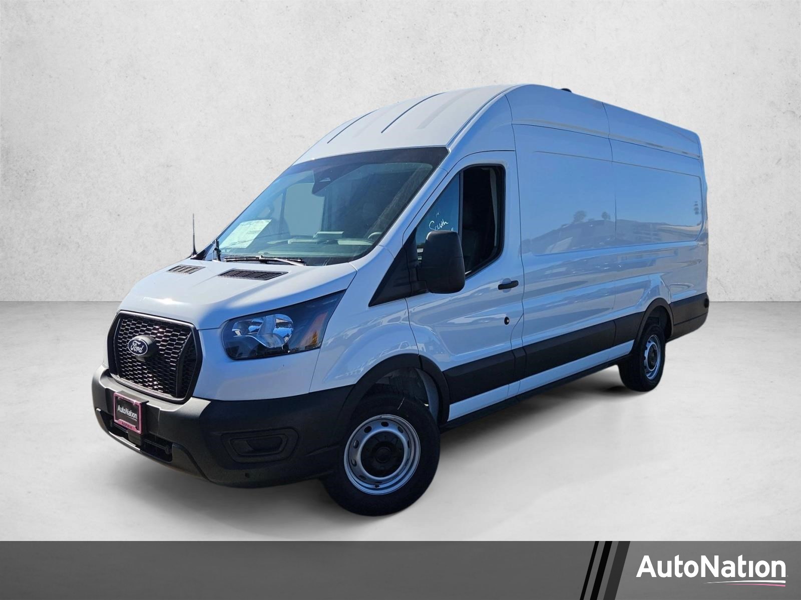 Ford Transit-350 Cargo
