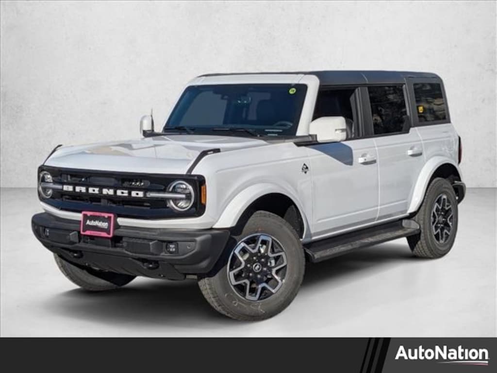 New 2025 Ford Bronco Outer Banks SUV