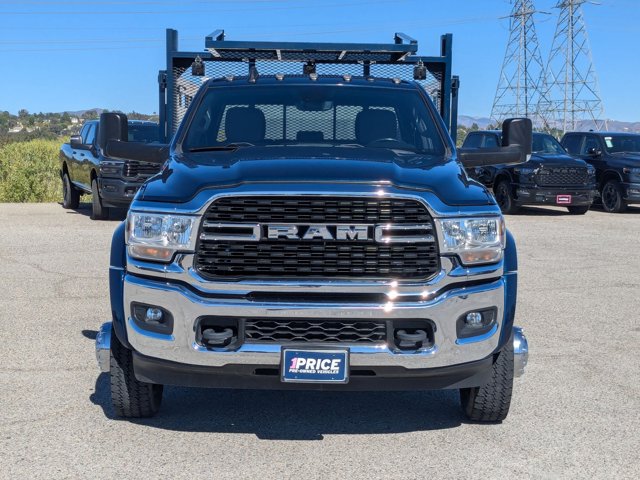 2022 Ram 5500 SLT photo 2