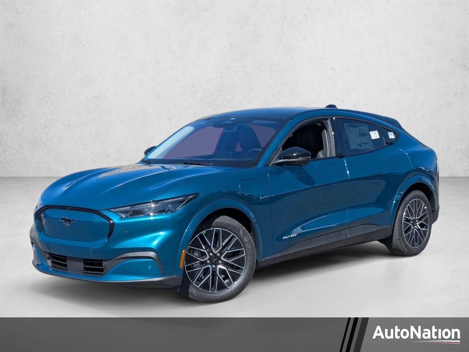 2026 Ford Mustang-Mach-e Premium's photo