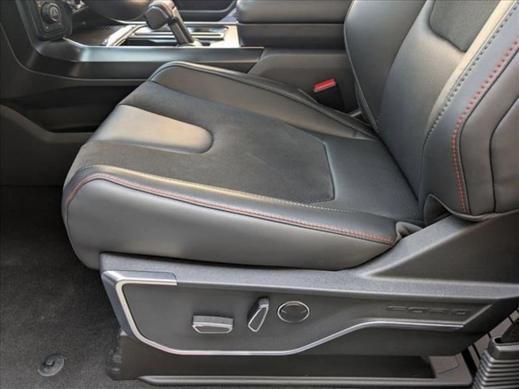 New 2025 Ford F-150 Raptor Truck SuperCrew Cab