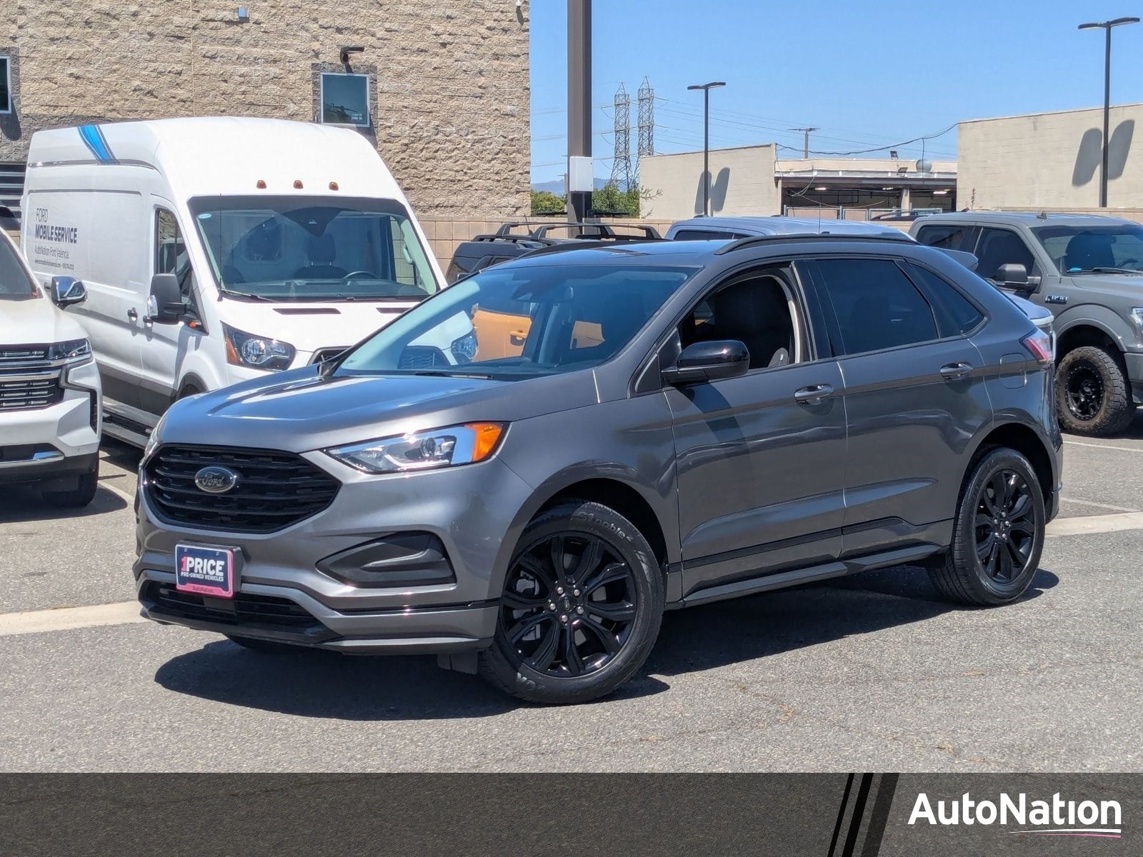 2023 Ford Edge SE AWD's photo