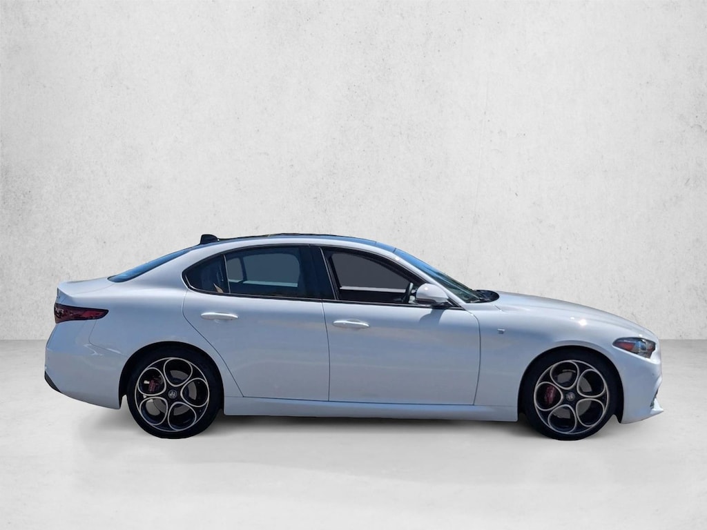 Used 2022 Alfa Romeo Giulia Ti Sedan