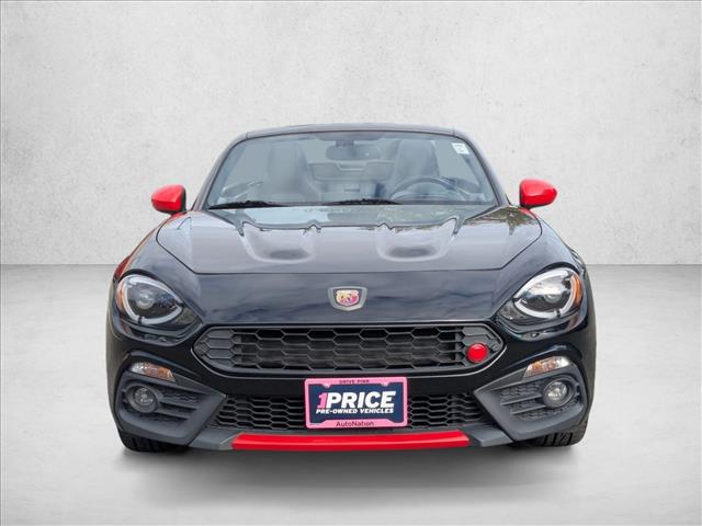 2019 Fiat 124 Spider Abarth photo 2
