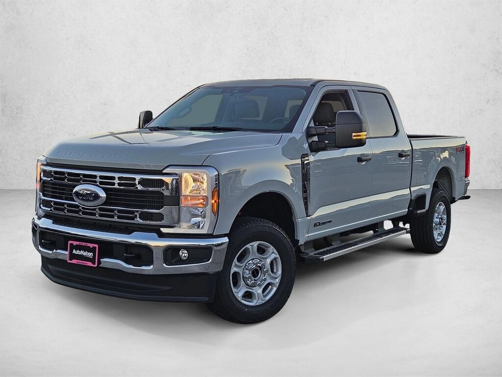 New 2026 Ford F-250 XLT Truck Crew Cab