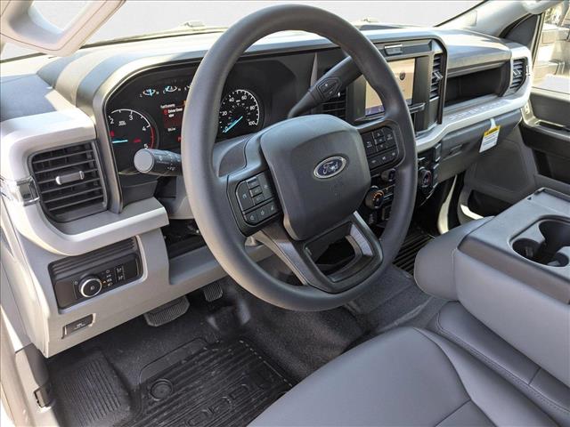 2025 Ford F-550 XL photo 2