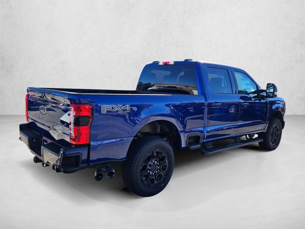 New 2026 Ford F-250 LARIAT Truck Crew Cab