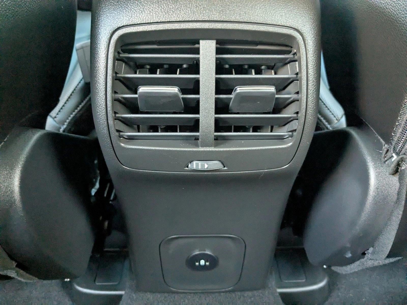 2025 Ford Escape Plug-in hybrid PHEV - Photo 18