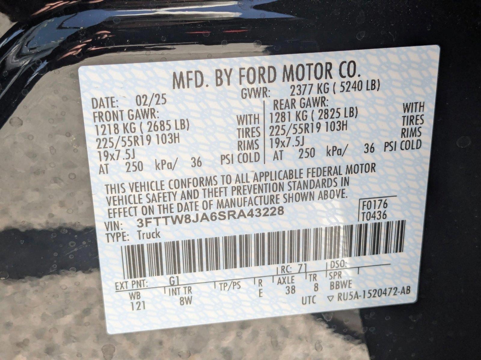 2025 Ford Maverick XLT - Photo 17
