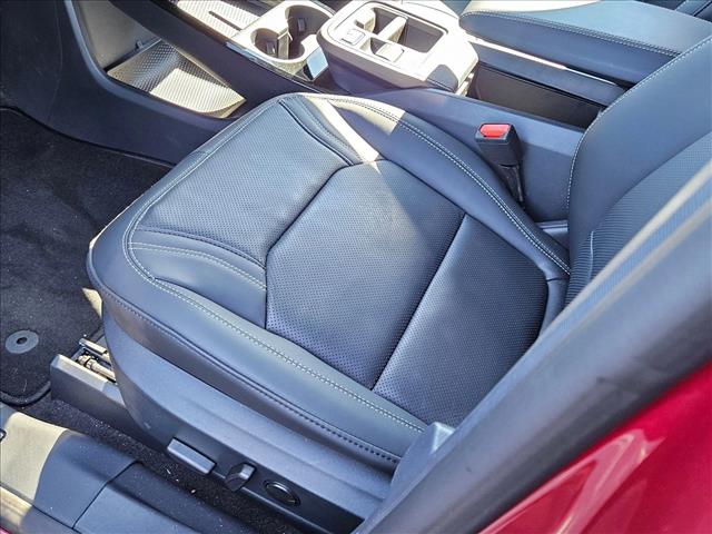 2025 Ford Mustang Mach-E Premium photo 4