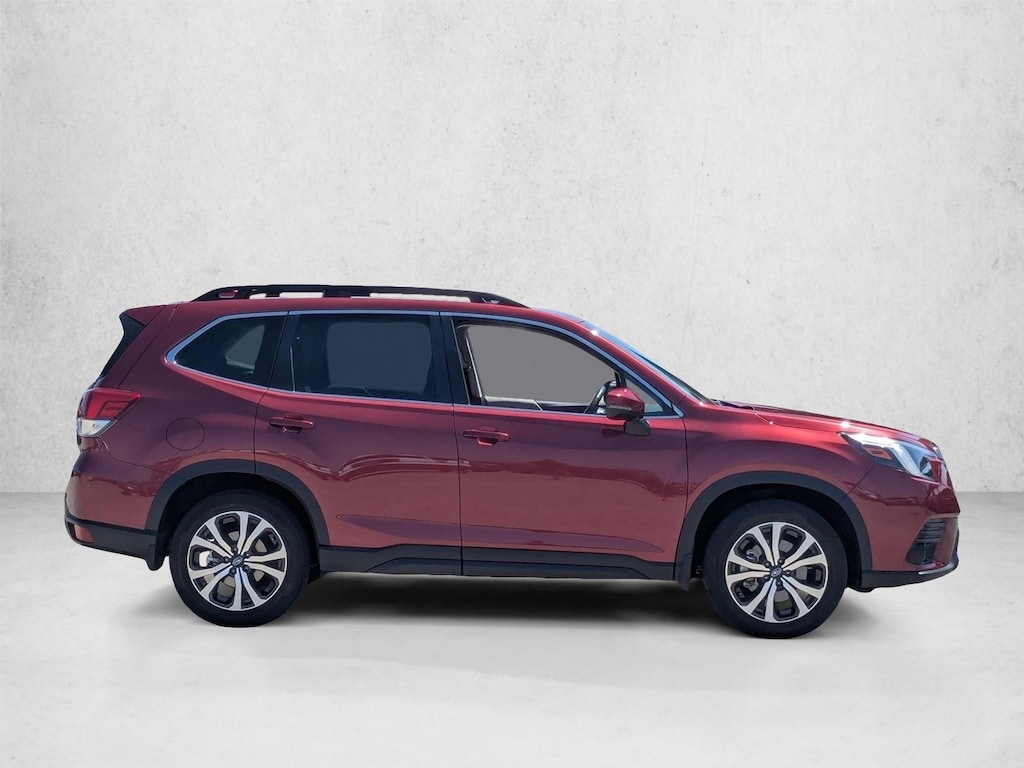Used 2023 Subaru Forester Limited SUV
