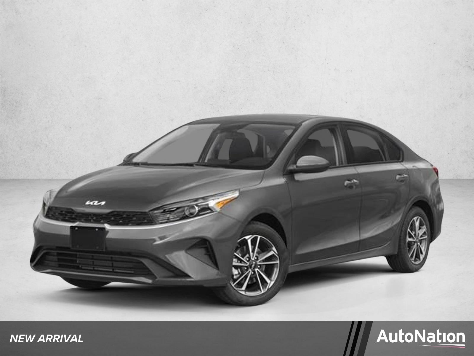 2023 Kia Forte LXS AT's photo