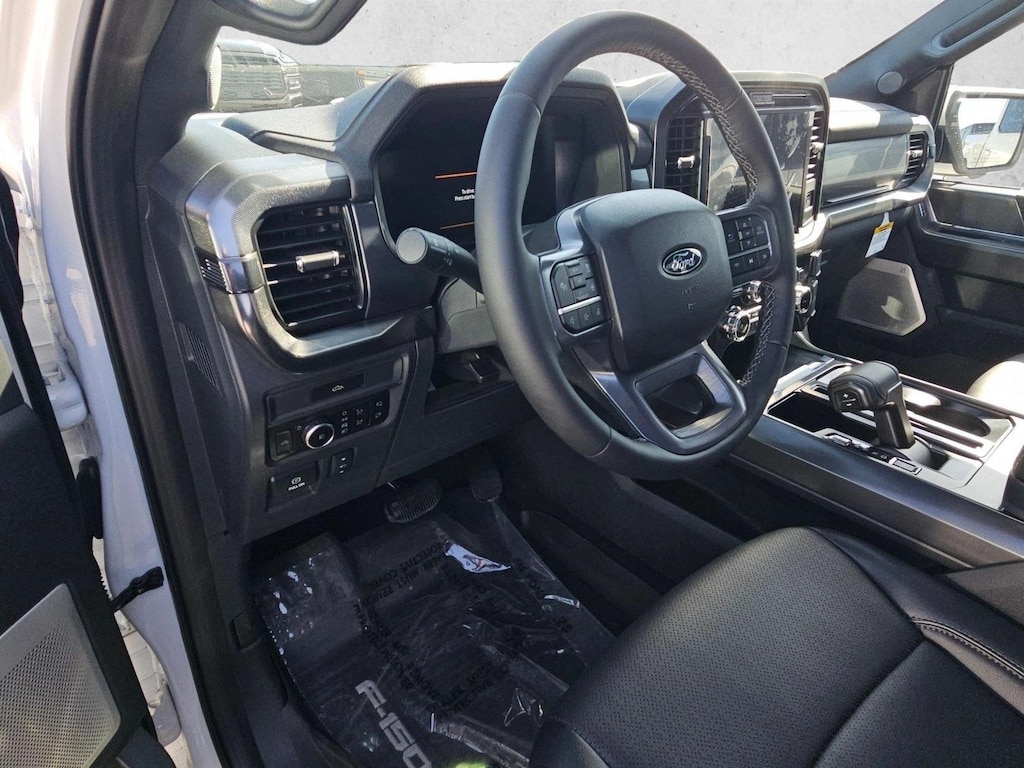 New 2026 Ford F-150 LARIAT Truck SuperCrew Cab