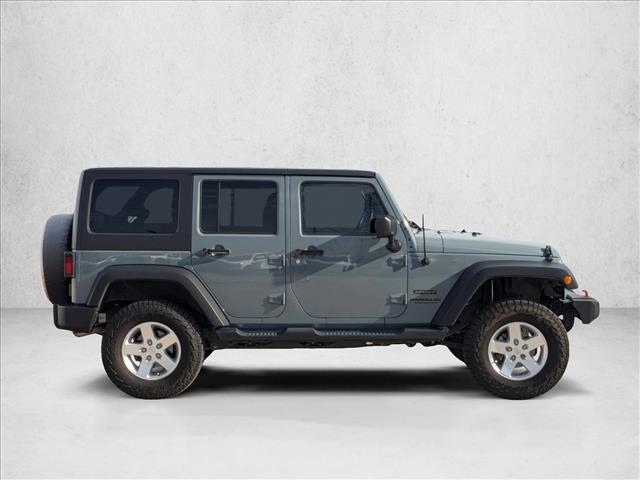 2014 Jeep Wrangler Unlimited Sport photo 4