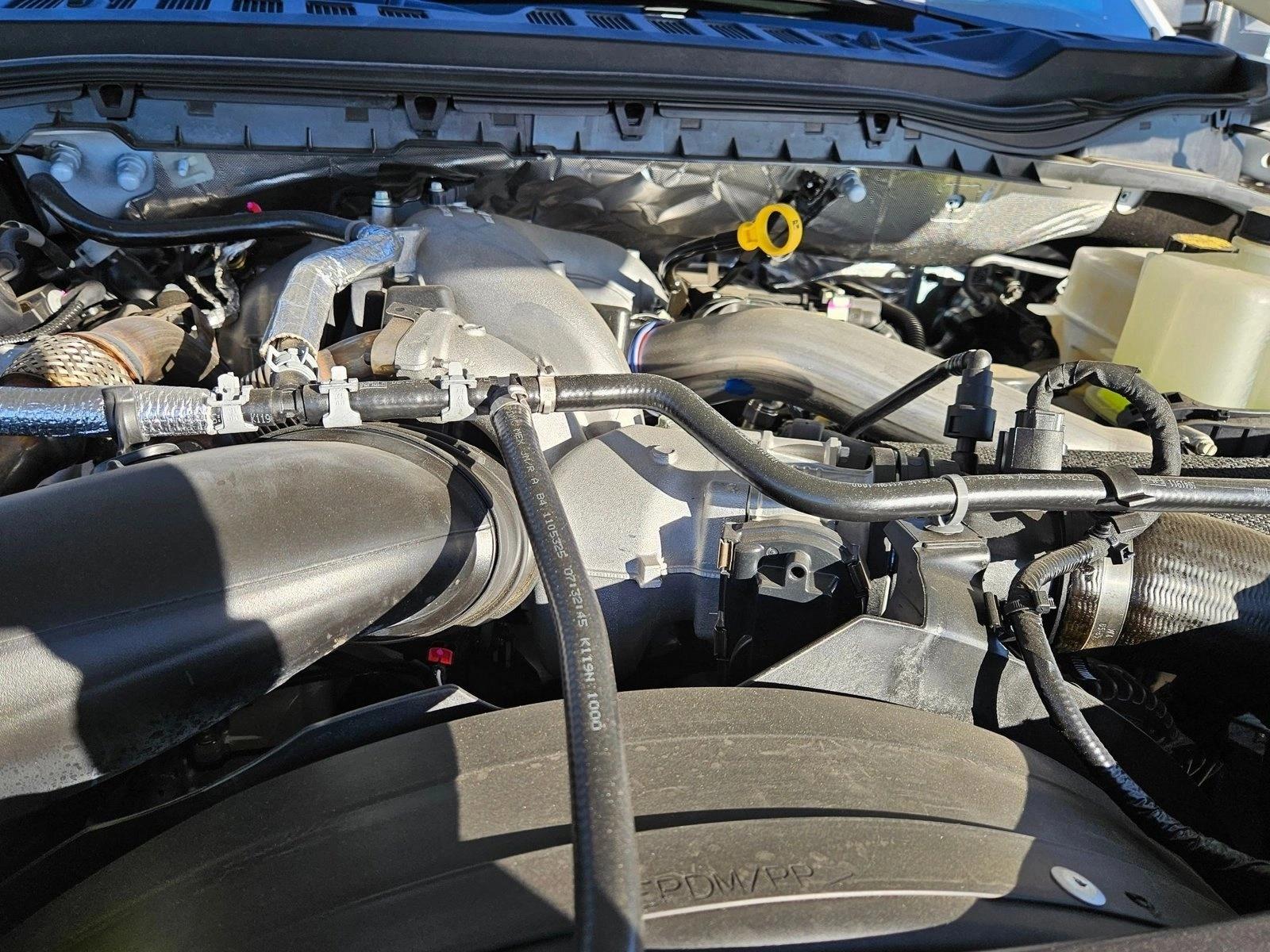 2025 Ford F-550 Super Duty Chassis Cab XL - Photo 15