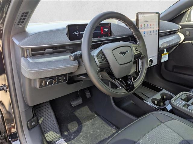 2025 Ford Mustang Mach-E GT photo 3