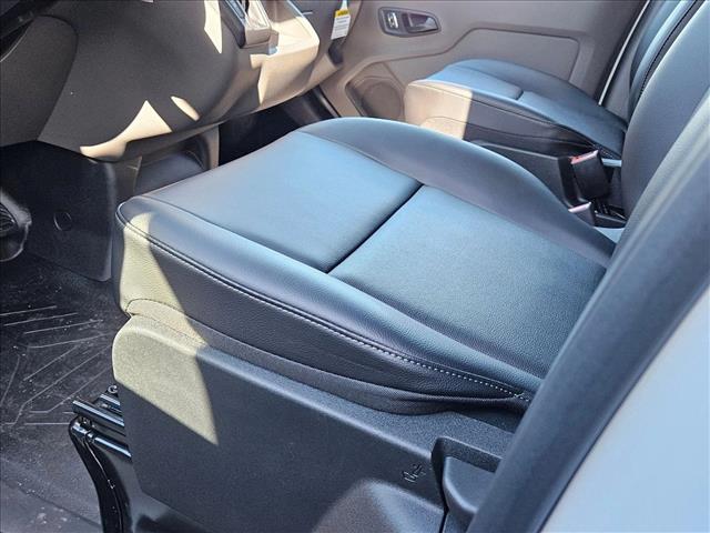 2025 Ford Transit photo 2