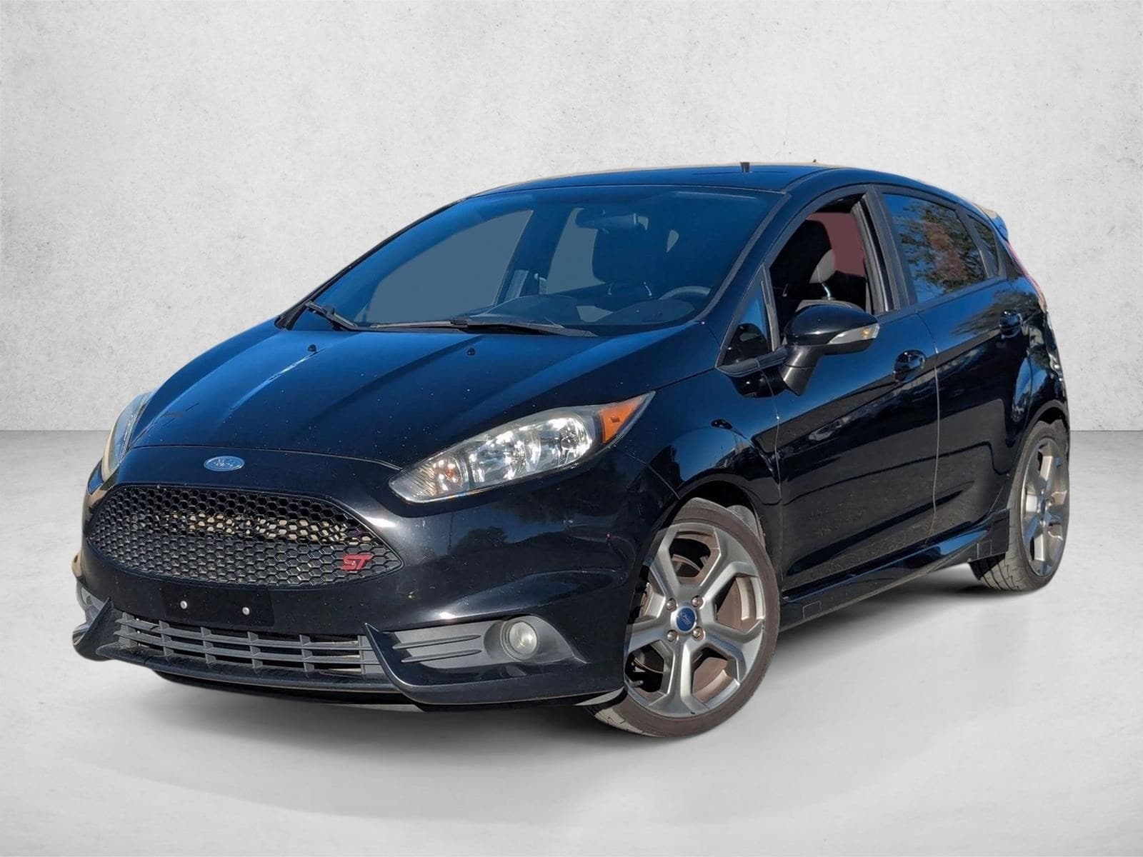 2017 Ford Fiesta ST's photo