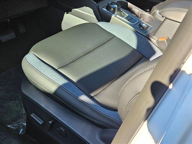 2025 Ford Bronco Sport Outer Banks photo 4