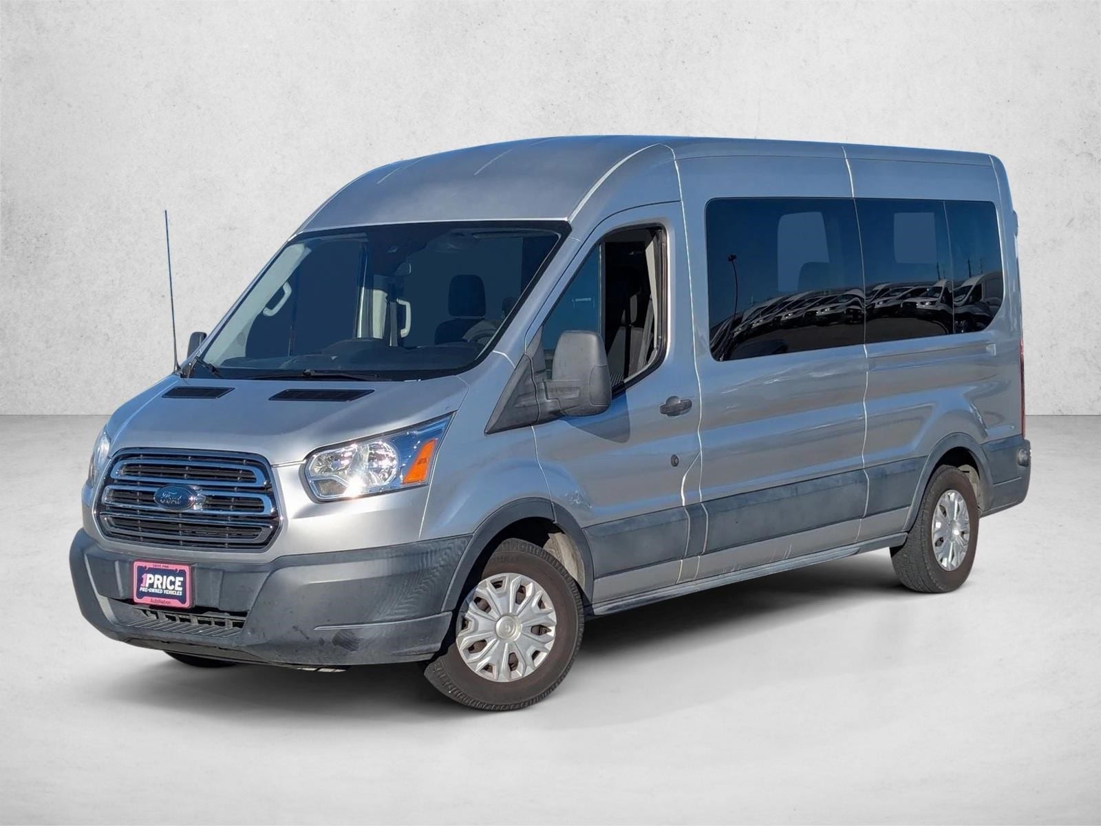 2018 Ford Transit XL's photo