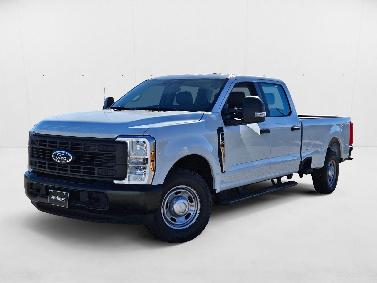 2026 Ford F-250 Super Duty XL's photo