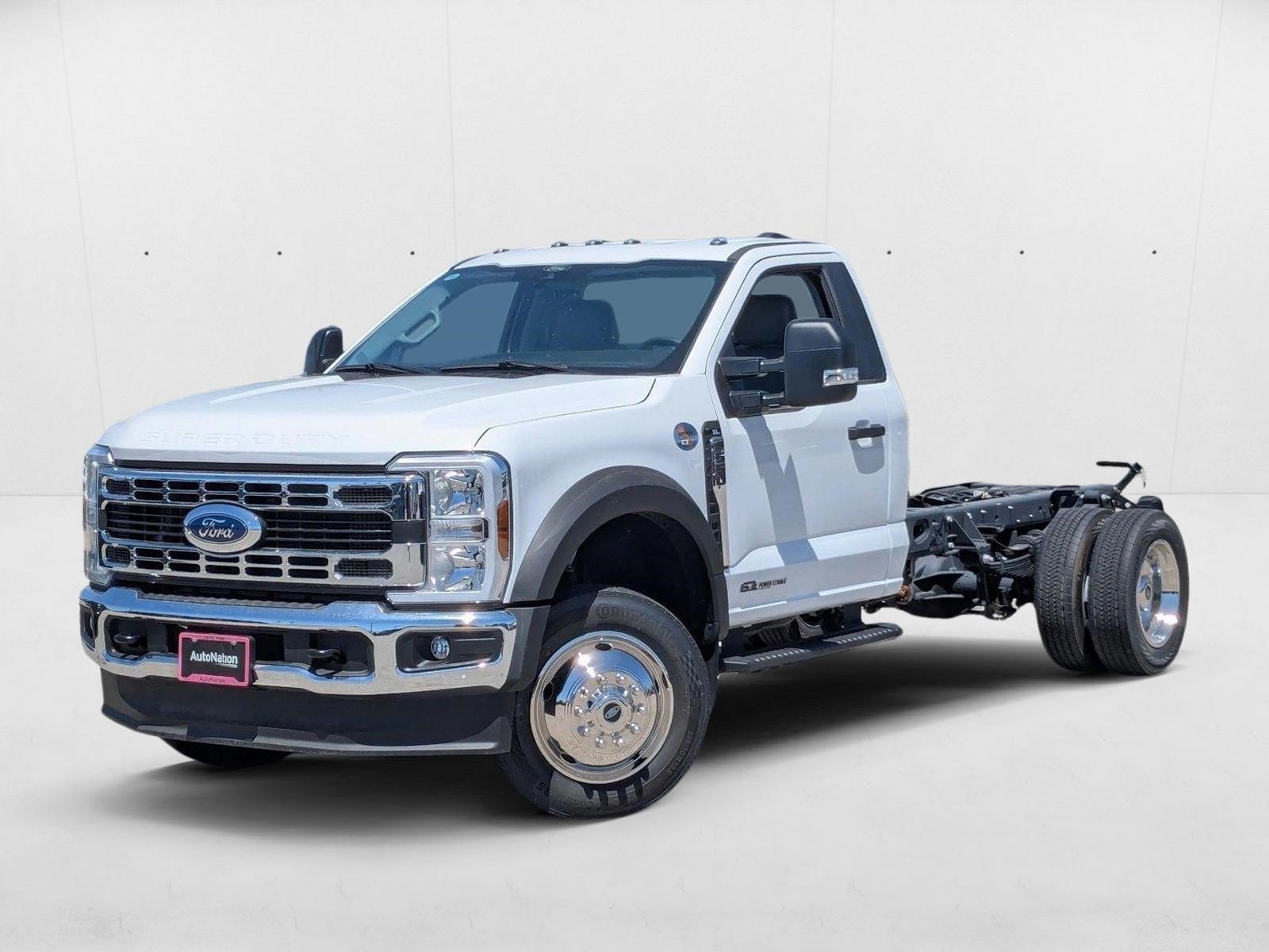 2024 Ford F-550 Super Duty Chassis Cab XL's photo
