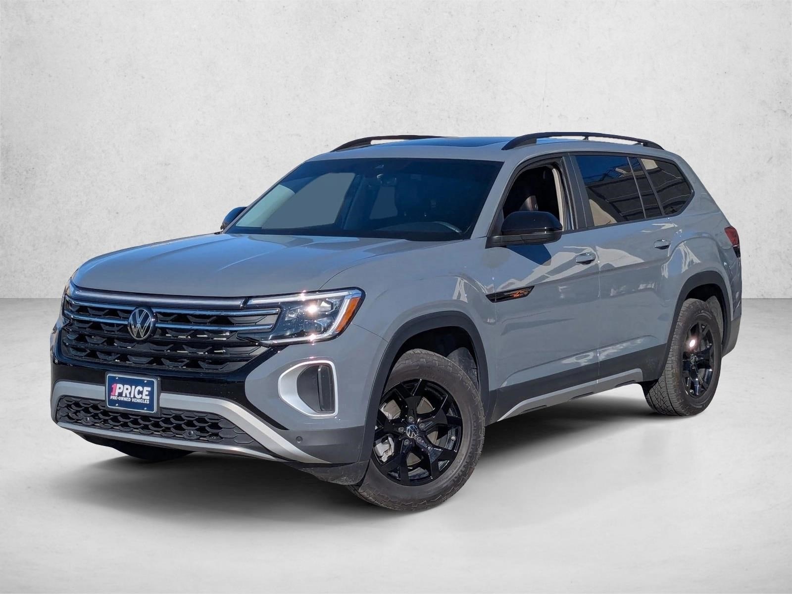 2024 Volkswagen Atlas Atlas Peak Edition's photo