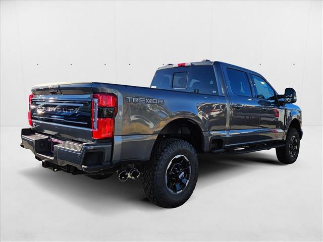 2025 Ford F-350 Platinum photo 2