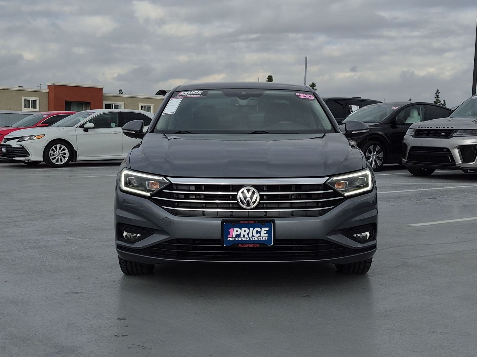 Used 2020 Volkswagen Jetta SEL Premium Sedan