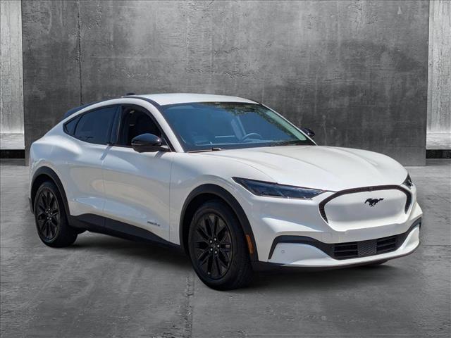 2025 Ford Mustang Mach-E Select photo 3