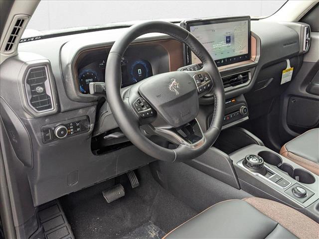 2025 Ford Bronco Sport Outer Banks photo 3