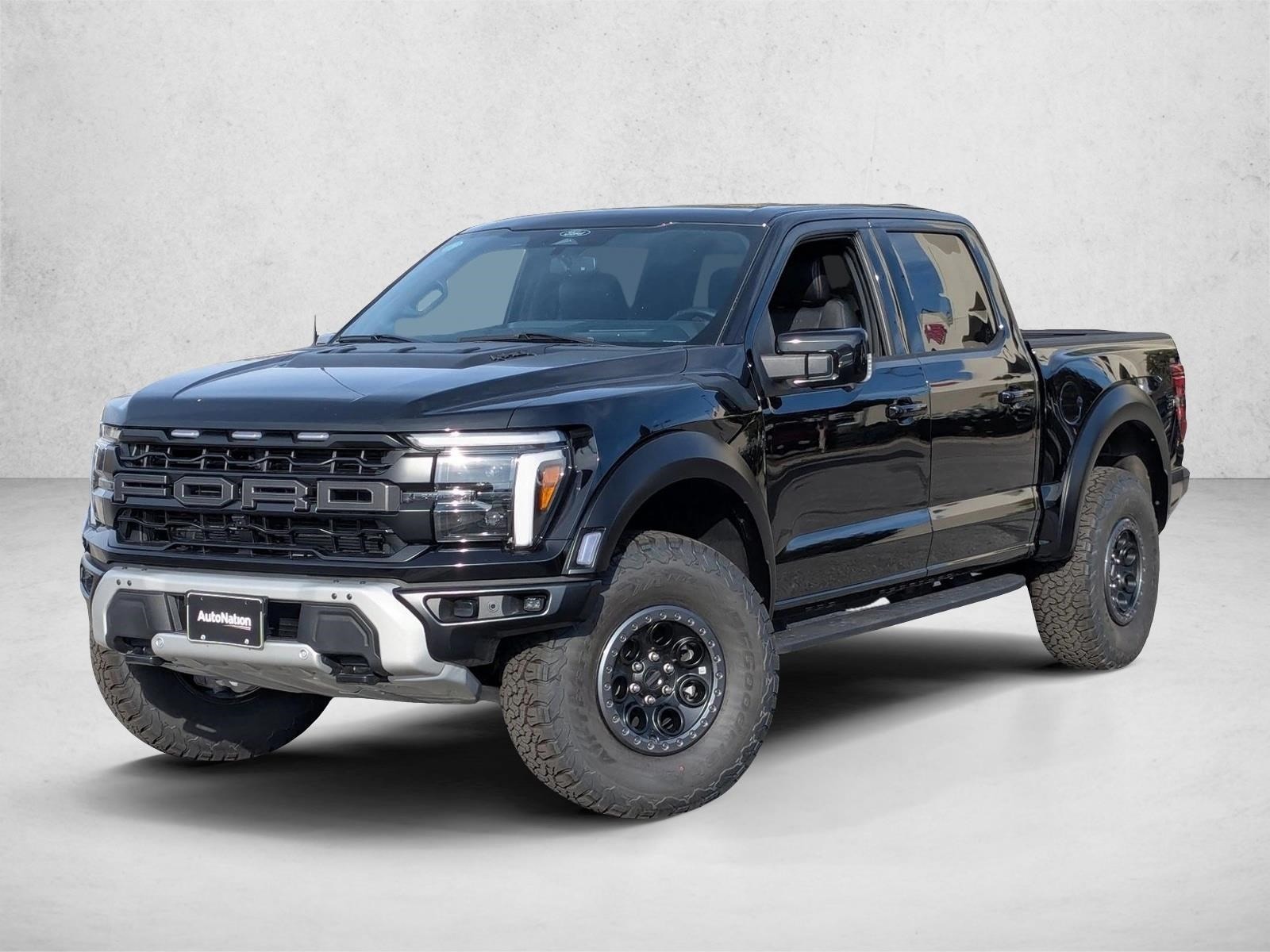 2025 Ford F-150 Raptor's photo