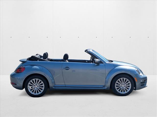 2019 Volkswagen Beetle S photo 4