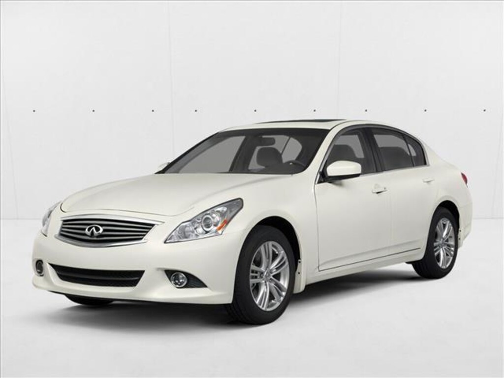 Used 2013 INFINITI G37x x Sedan