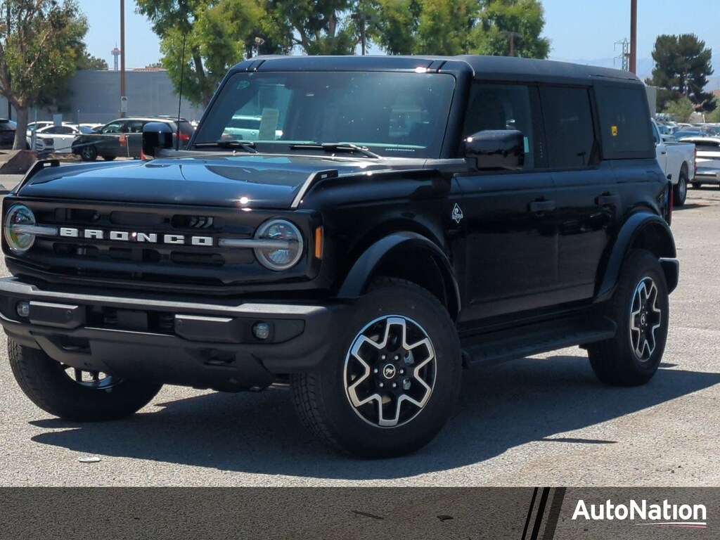 New 2026 Ford Bronco Outer Banks SUV