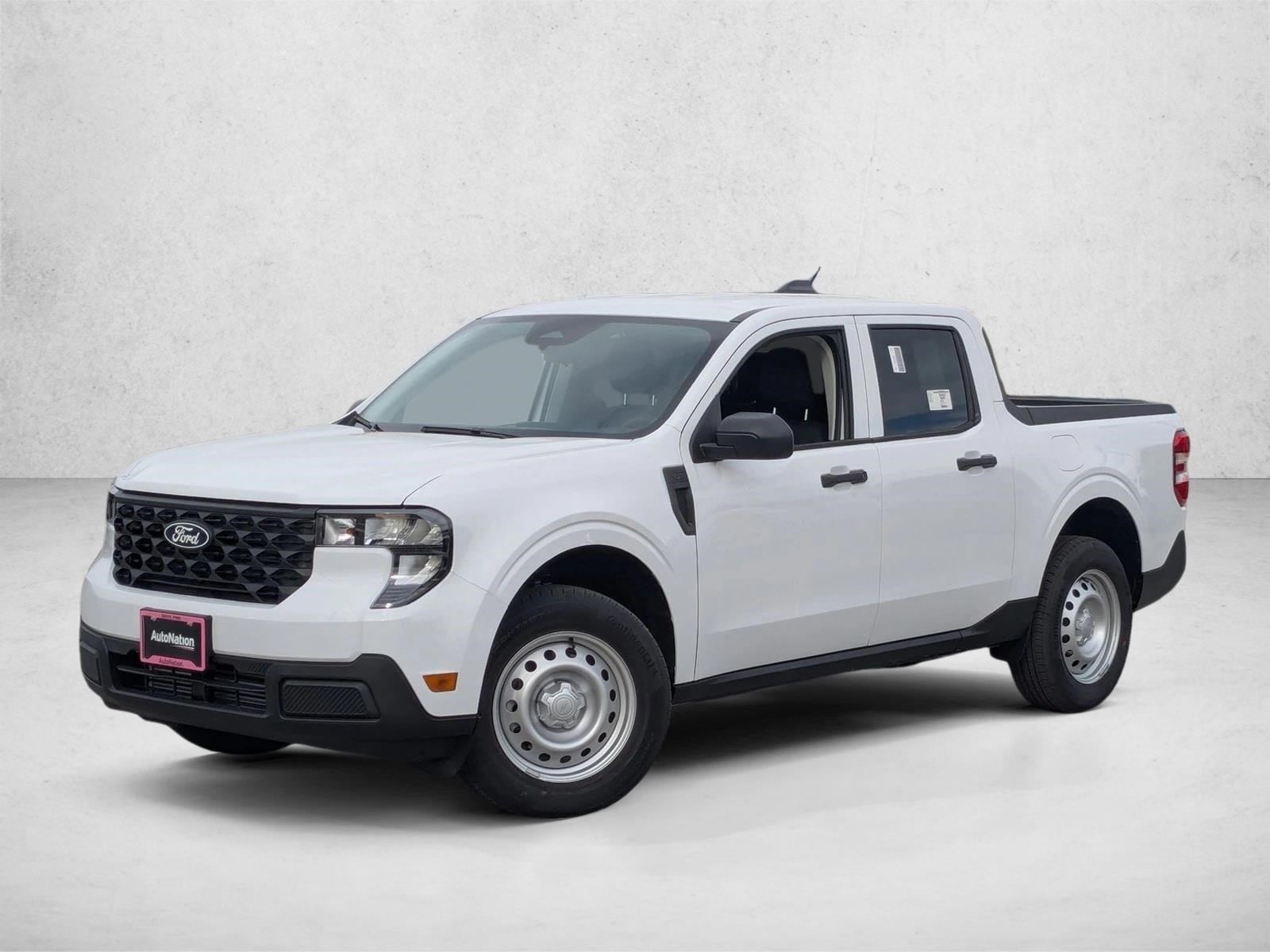 2025 Ford Maverick XL's photo