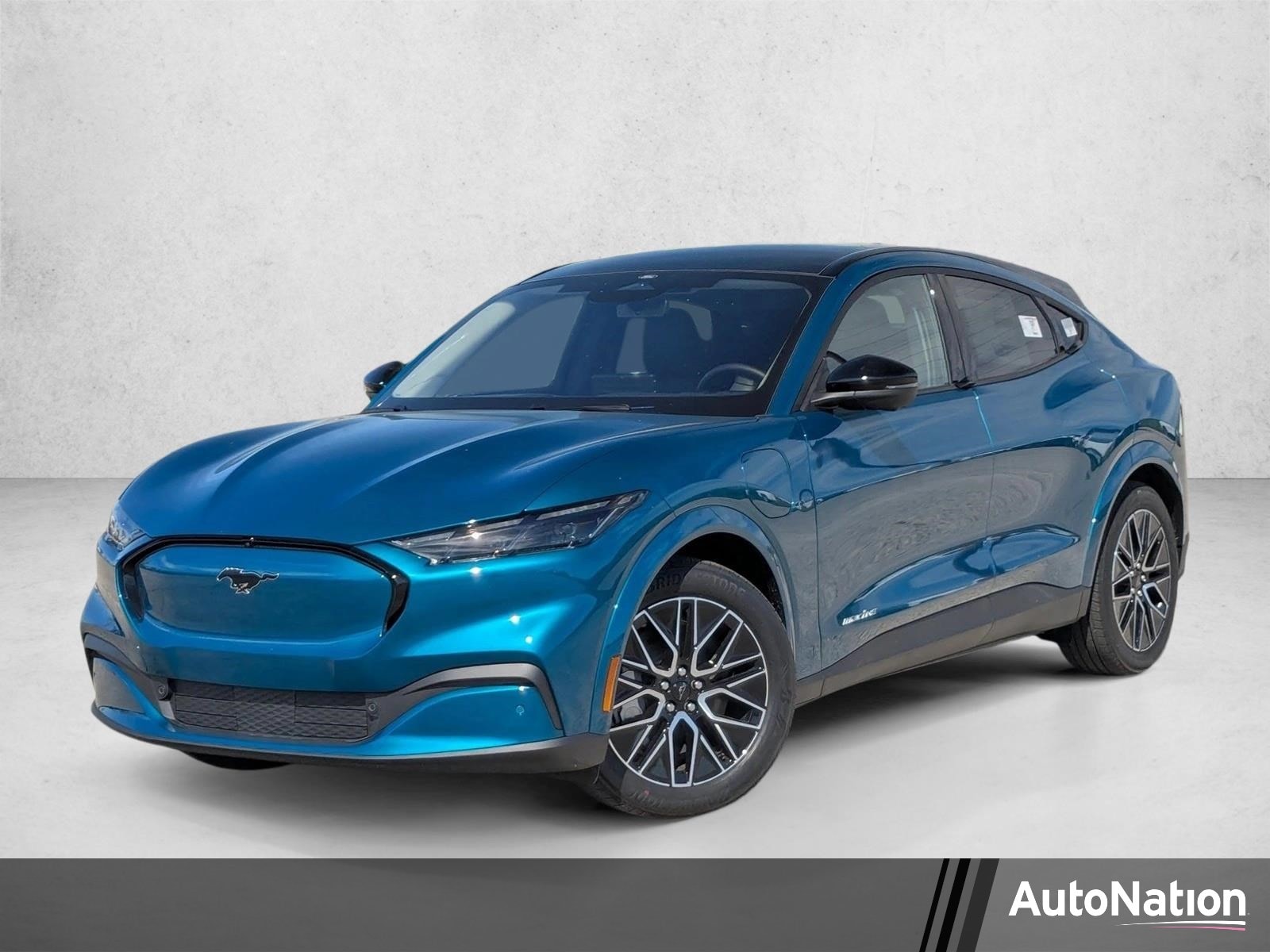 2026 Ford Mustang-Mach-e Premium's photo