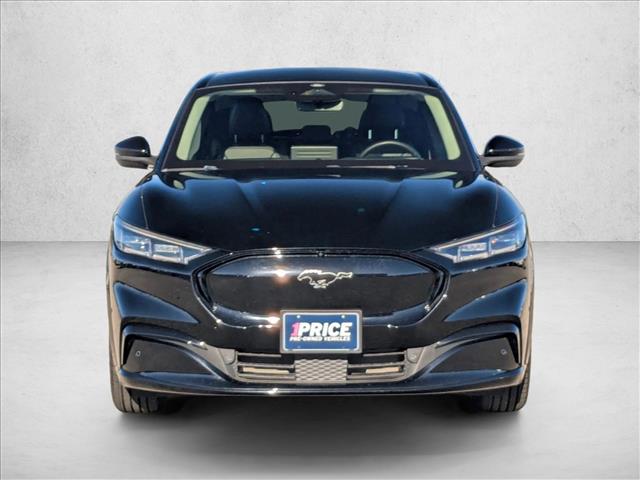 2022 Ford Mustang Mach-E Premium photo 2
