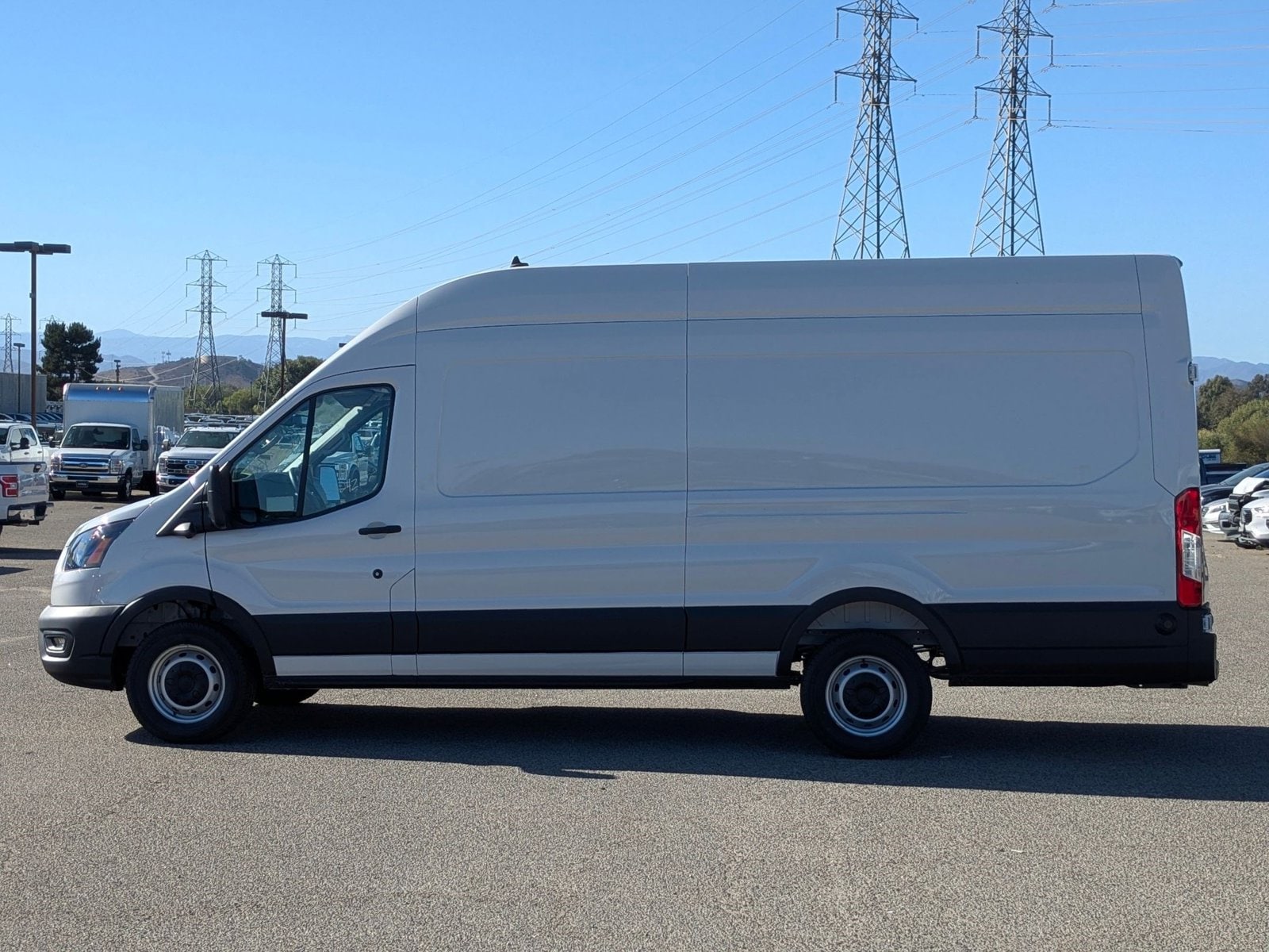 2026 Ford Transit-350 Cargo photo 5