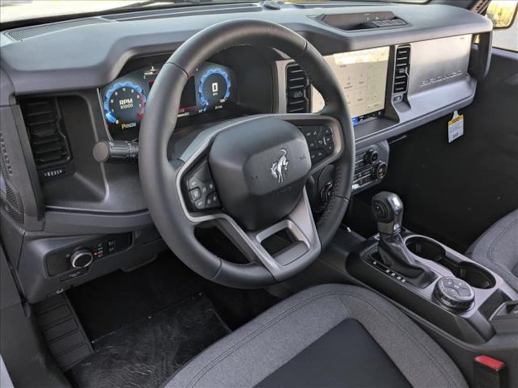 New 2025 Ford Bronco Big Bend SUV